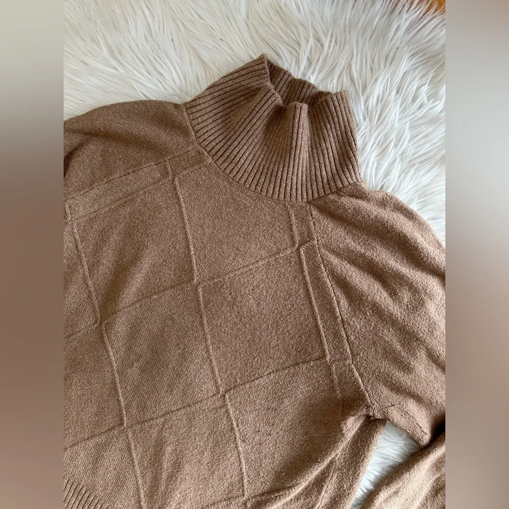 Banana Republic textured mock neck sweater